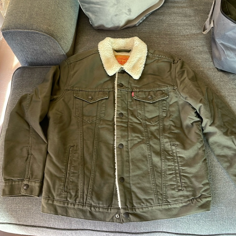 Levi Sherpa lined trucker jacket